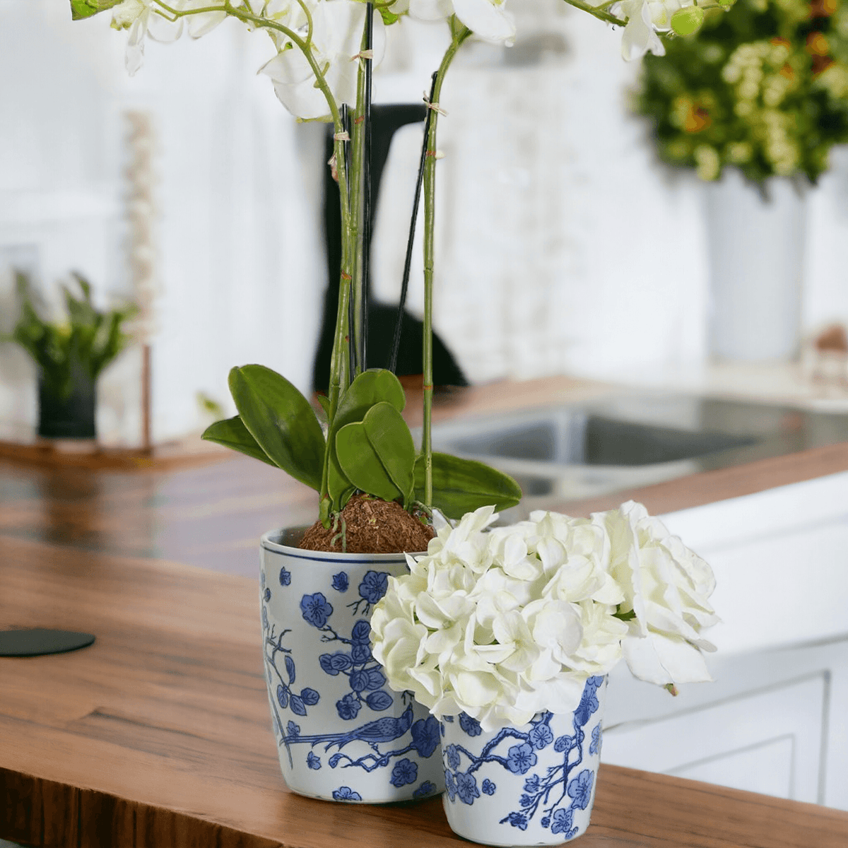 Blue & White Chinoiserie Vase
