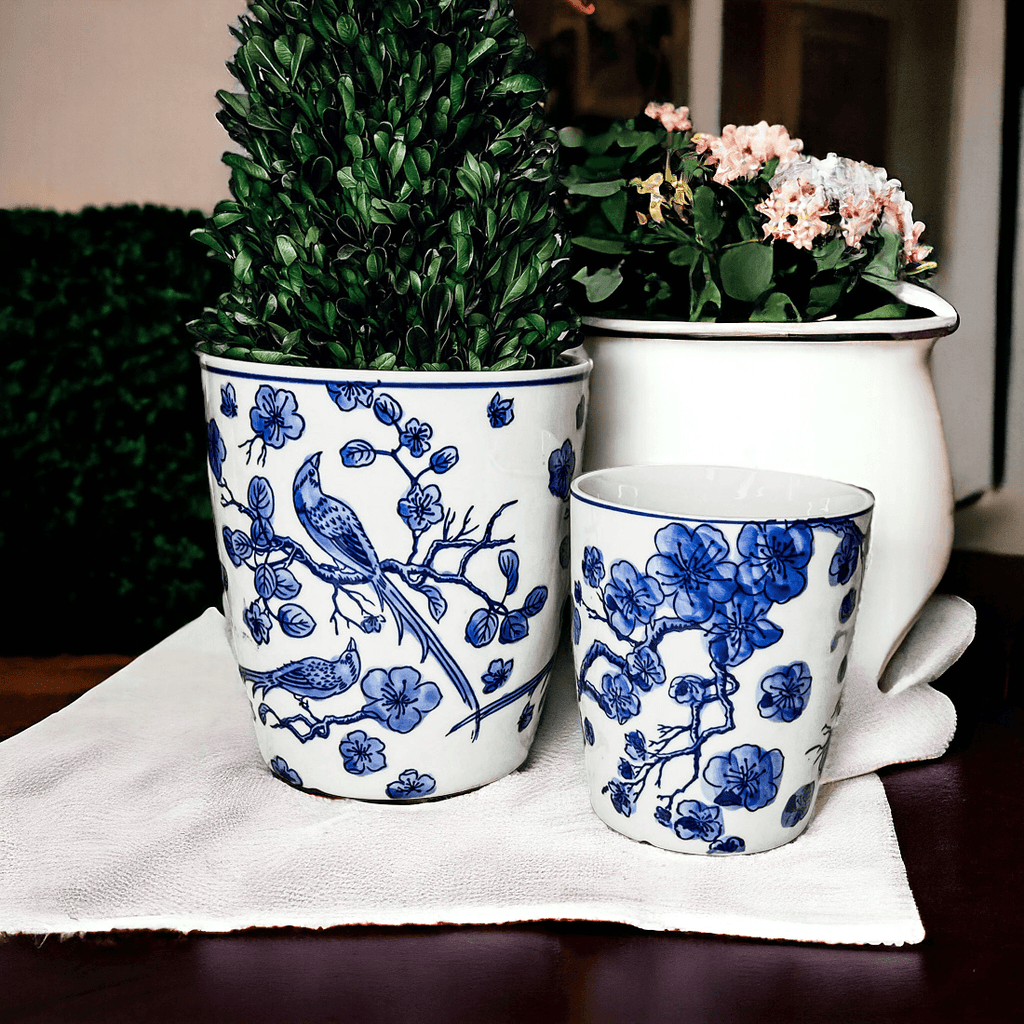 Blue & White Chinoiserie Vase