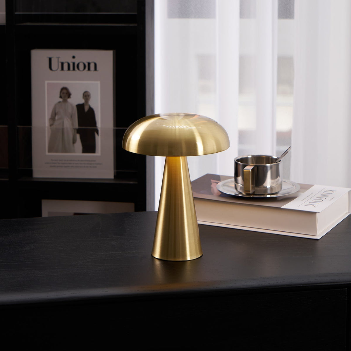 Como Cordless Table Lamp