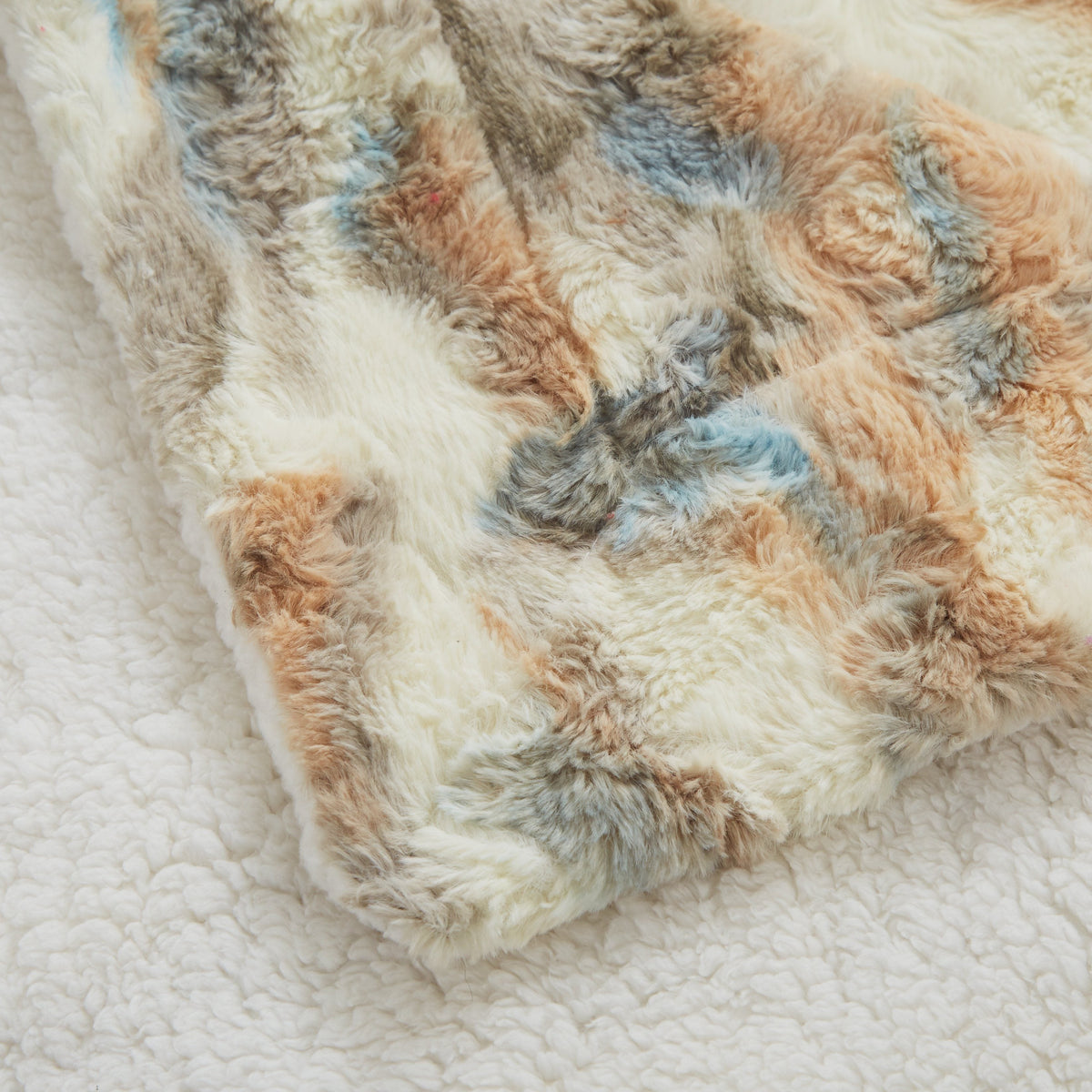 Russian Lynx Faux Fur Throw